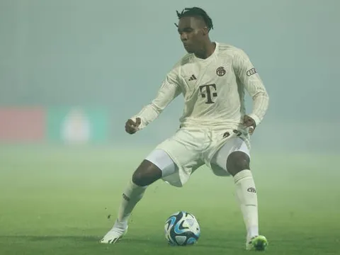 "Họng pháo" Bayern khẳng định đã từ chối Real Madrid