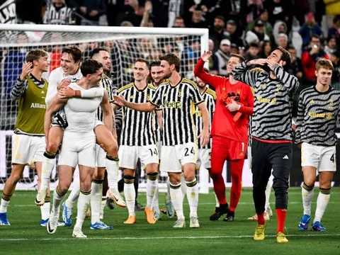 Bước ngoặt phút cuối, Juventus đánh chiếm ngôi đầu Serie A
