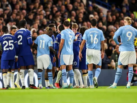 Nhìn Chelsea, mới thấy Enzo Fernandez đã đúng