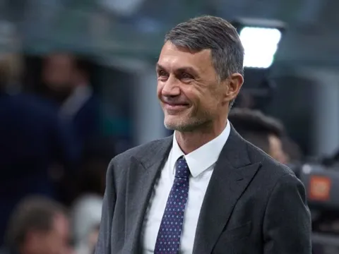 NÓNG! Ratcliffe nắm quyền, M.U có huyền thoại làm Giám đốc?