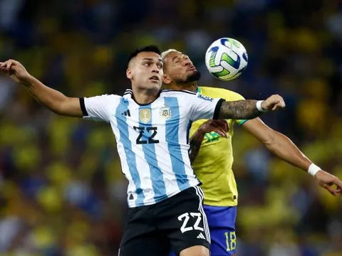 Hạ Brazil, Argentina phát hiện một "cỗ máy"