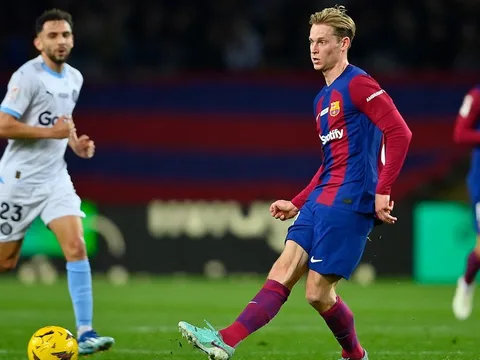 De Jong: 'Thật khó chấp nhận! Barca đã phải trả giá'