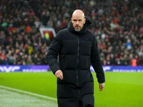 'Tới lúc MU sa thải Ten Hag, đừng để gặp Liverpool thua 5 bàn'