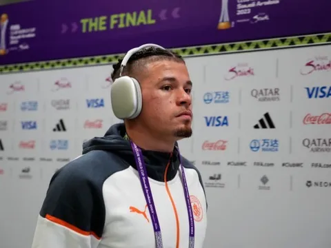 Thương vụ Kalvin Phillips nguy cơ đổ bể