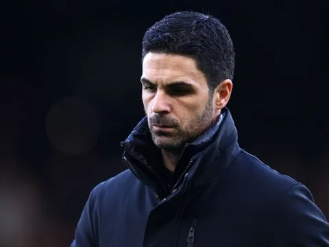 Emmanuel Petit nêu yếu tố khiến Arsenal không thể vô địch