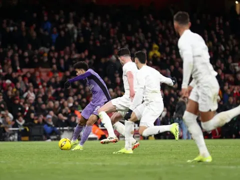 TRỰC TIẾP Arsenal 0-2 Liverpool (KT): Liverpool kéo sập pháo đài Emirates