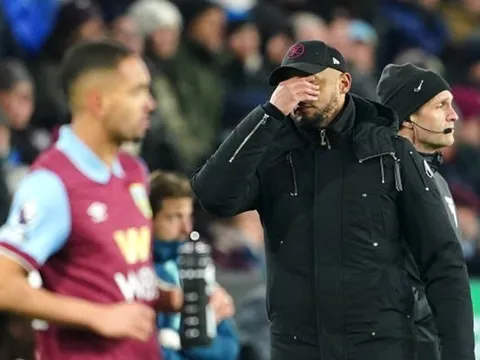 Vincent Kompany: "Đó là một trò đùa"