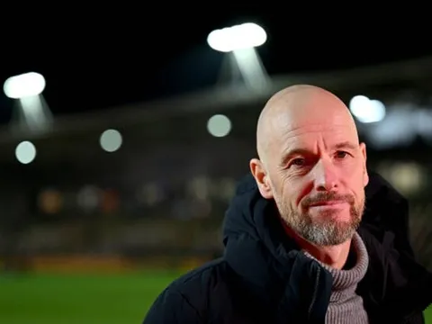 Thắng nhọc nhằn, Erik ten Hag vẫn nức nở khen học trò