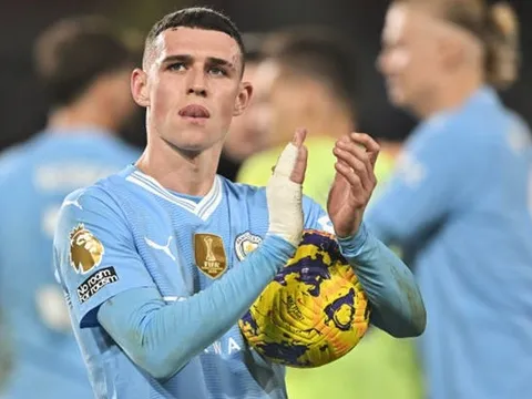 Lập hattrick vào lưới Brentford, Phil Foden vẫn khiêm tốn