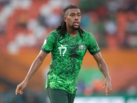 Thua chung kết AFCON, cựu sao Arsenal "trốn" khỏi mạng xã hội