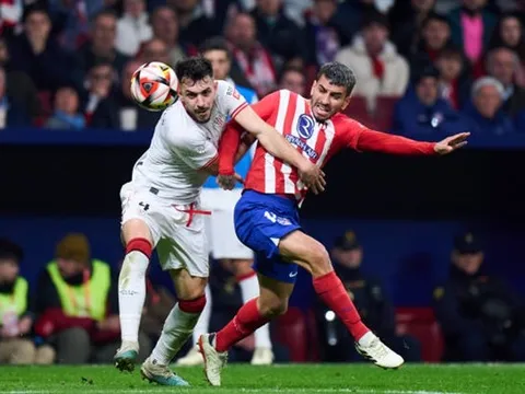 Nỗ lực bất thành, Atletico Madrid thua sốc ngay trên sân nhà