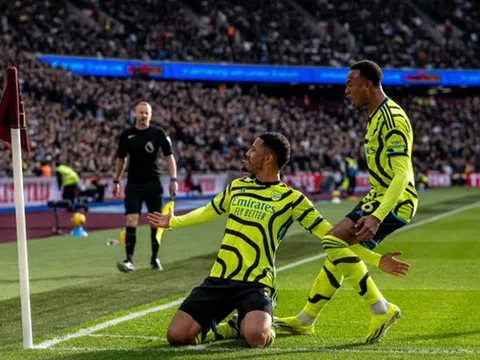 William Saliba tiết lộ lý do giúp Arsenal chơi bùng nổ trước West Ham