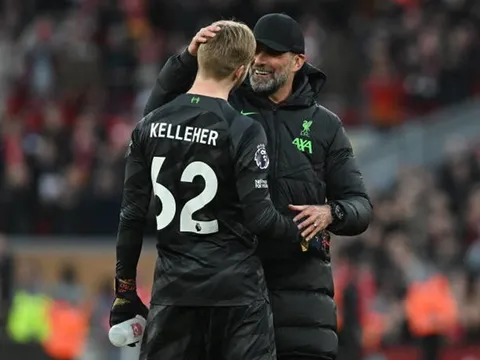 Caoimhin Kelleher là “cascadeur” hoàn hảo của Liverpool