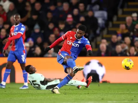 2 trận/2 kiến tạo, "tội đồ" của Chelsea đã hóa thành người hùng