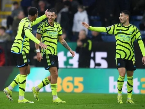 Jakub Kiwior đã cho thấy giá trị của lòng tin