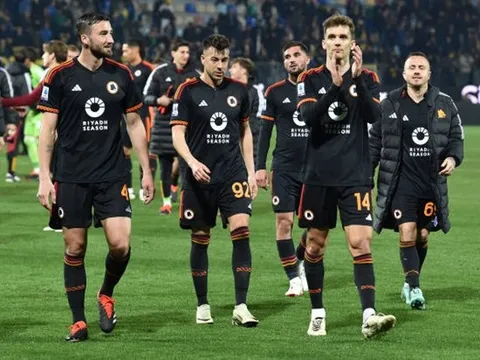 Dean Huijsen lập siêu phẩm, AS Roma nhẹ nhàng đánh bại Frosinone