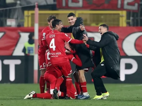 Malick Thiaw hóa tội đồ, AC Milan thua đau AC Monza