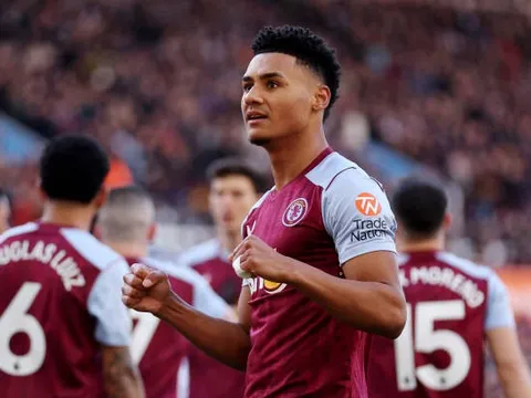 Quá tệ hại, không còn nhận ra Ollie Watkins