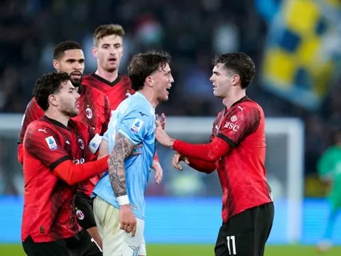 Sao AC Milan thông cảm với đồng đội trước những chỉ trích