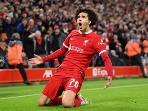 Thua Liverpool 3 bàn, HLV Southampton vẫn không phục