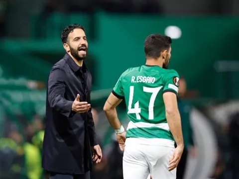 Mục tiêu của Liverpool "không đảm bảo tương lai"