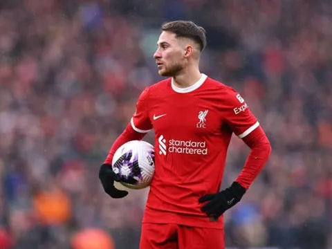 Liverpool mất trắng quả phạt đền, "người trong cuộc" lên tiếng