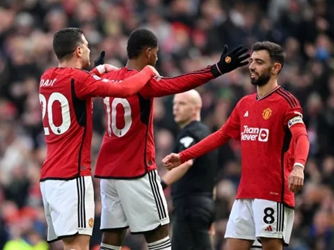 Wayne Rooney chỉ trích Marcus Rashford và Bruno Fernandes