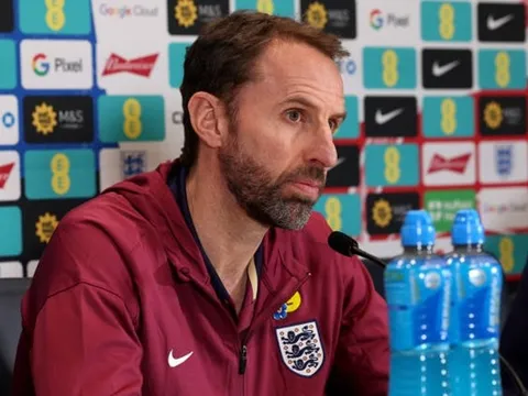 Gareth Southgate "không có thời gian" nghĩ đến Manchester United