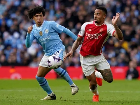 Gabriel Jesus sẵn sàng chơi ở bất cứ vị trí nào vì Arsenal