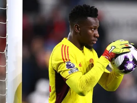 Andre Onana thất vọng về Manchester United
