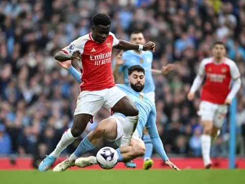 Arteta tiết lộ nguyên nhân Saka vắng mặt trong trận đấu với Luton