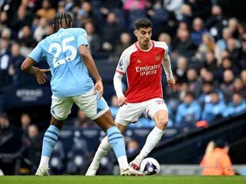 Pep Guardiola khen ngợi 1 cầu thủ bên phía Arsenal