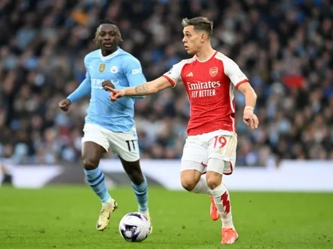'Man City có tiêu chuẩn cao hơn Arsenal'