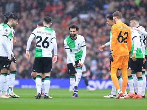 Siêu máy tính dự đoán đội vô địch Premier League sau khi Liverpool hòa M.U