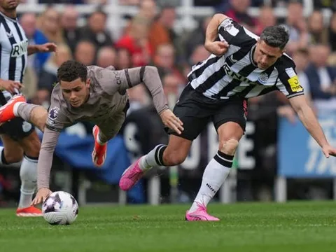 St James’ Park là hiểm địa với Tottenham Hotspur