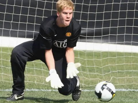 "Tôi sẵn sàng rời Man Utd, tôi đã ở lại đó quá lâu"