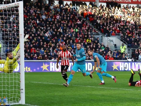 Ghi 2 bàn trong 6 phút, Tottenham thoát thua trước Brentford