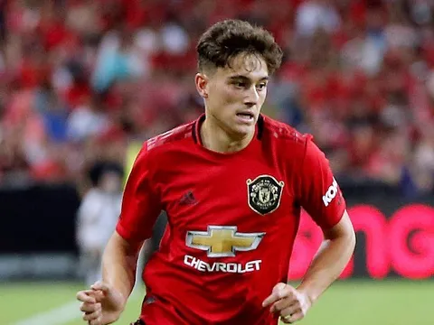 Ghi 3 bàn/3 trận, "kẻ vô hình" gửi thông điệp đanh thép đến Man United