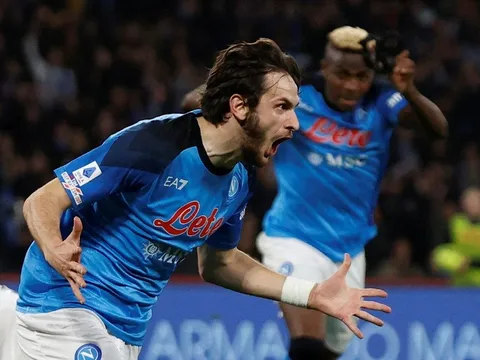 Giải mã ‘Maradona mới’ Khvicha Kvaratskhelia