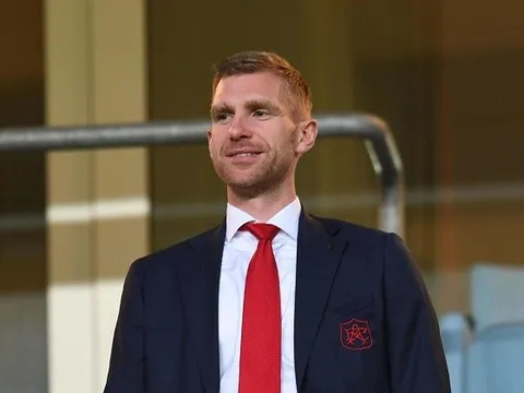 Giám đốc Mertesacker xác nhận sao trẻ đầu tiên rời Arsenal trong mùa Đông
