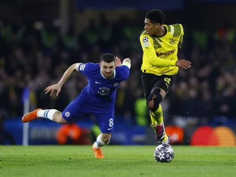 Giám đốc thể thao Dortmund cập nhật tương lai Jude Bellingham