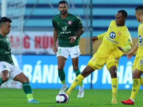 Giành 3 điểm đầu tay, "thiếu gia" V-League vẫn chưa hài lòng