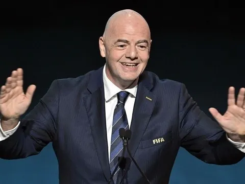 Gianni Infantino làm chủ tịch FIFA thêm 4 năm