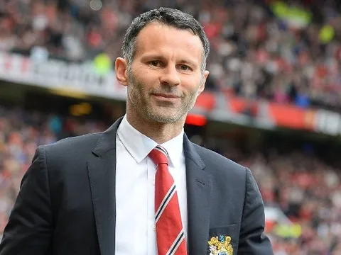 Giggs không được gia nhập Ngôi đền huyền thoại Premier League