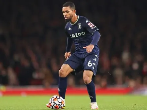 Gilberto Silva thúc giục Arsenal mua 'tiền vệ giỏi hơn Declan Rice'