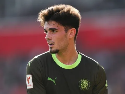 Từ chối Premier League, hậu vệ Girona mở đường gia nhập Real Madrid