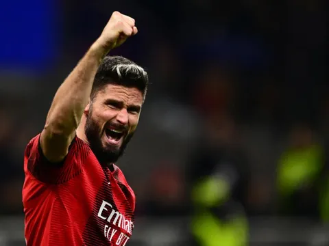 Giroud có thể rời Milan