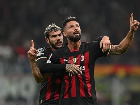 Giroud đưa Milan vào vòng knock-out; Sterling giải hạn cho Chelsea