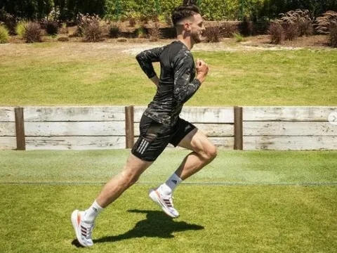 Giữa tin đồn đến Arsenal, Declan Rice phá vỡ im lặng