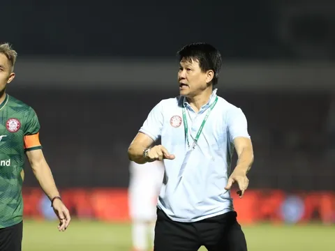 Giúp TPHCM trụ hạng, HLV Vũ Tiến Thành từ chối nhận 'có tài'